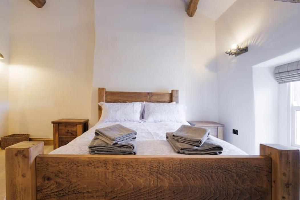 5 Star Cottage On The Green With Log Burner - Dog Friendly 오스트윅 외부 사진